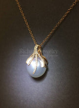 將圖片載入圖庫檢視器 South Sea Pearl Diamond Pendant