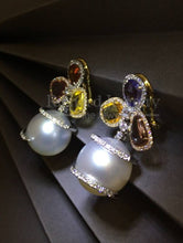 將圖片載入圖庫檢視器 Multi-color Sapphire Pearl Earrings