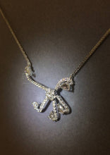 將圖片載入圖庫檢視器 Wavy Diamond Necklace