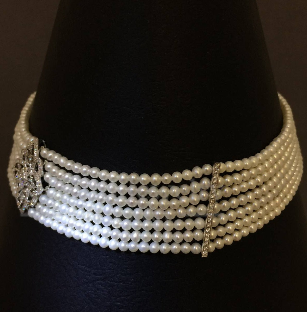 Diamond choker with on sale pearls