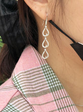 將圖片載入圖庫檢視器 Open-space Teardrop Diamond Earrings