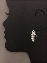 將圖片載入圖庫檢視器 Diamond Dangling Earring