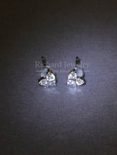 將圖片載入圖庫檢視器 Diamond Heart Stud Earrings
