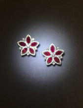 將圖片載入圖庫檢視器 Ruby & Diamond Flower Earrings
