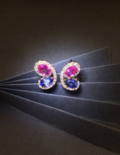 將圖片載入圖庫檢視器 Butterfly Stud Earrings