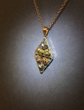 將圖片載入圖庫檢視器 3-Tone Diamond-Cut Ball Gold Pendant