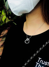 將圖片載入圖庫檢視器 Heart-in-Heart Diamond Pendant Necklace