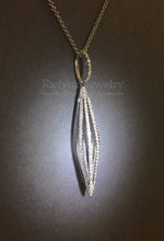 將圖片載入圖庫檢視器 Open-space Diamond Pendant