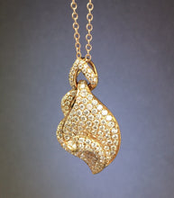 이미지를 갤러리 뷰어에 로드 , Diamond Pendant