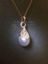 將圖片載入圖庫檢視器 South Sea Pearl Openwork Leaf Pendant