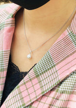 將圖片載入圖庫檢視器 Classic South Sea Pearl Pendant