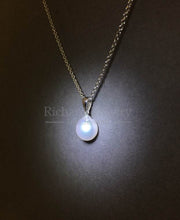 Load image into Gallery viewer, Classic South Sea Pearl Pendant
