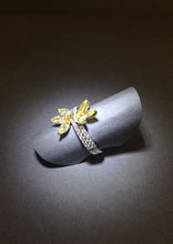 將圖片載入圖庫檢視器 Brilliant Yellow Diamond Rings