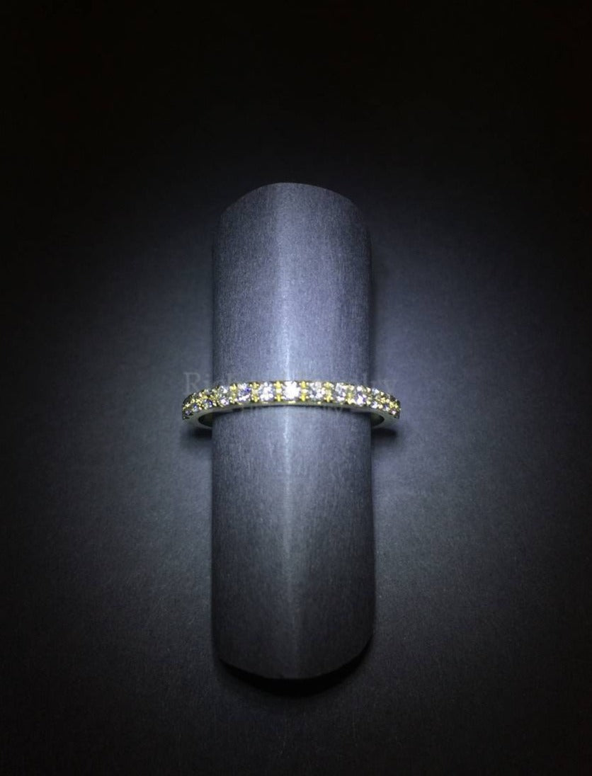 One-row Diamond Ring