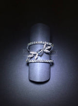 Carica l'immagine nel visualizzatore di Gallery, Open-space Diamond Ring