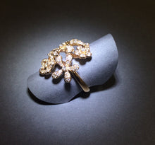 画像をギャラリービューアに読み込む, Multi-Flowers Diamond Ring