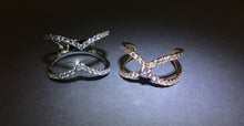 Carica l'immagine nel visualizzatore di Gallery, Two-tone Open-space Diamond Ring