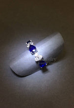 將圖片載入圖庫檢視器 Pear Shape Blue Sapphire Diamond Ring