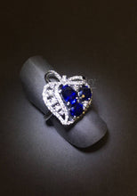 將圖片載入圖庫檢視器 Heart Shape Blue Sapphire Diamond Ring