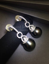 画像をギャラリービューアに読み込む, Dangling Black Pearl Earrings