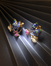 Carica l&#39;immagine nel visualizzatore di Gallery, Colorful Butterfly Sapphire Jacket Earrings
