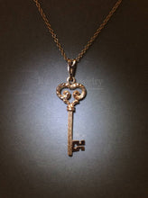 Load image into Gallery viewer, Dainty Key Pendant in Rose Gold
