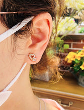將圖片載入圖庫檢視器 Heart &amp; Star Diamond Earrings

