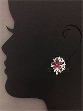 이미지를 갤러리 뷰어에 로드 , Ruby Floral Diamond Earrings
