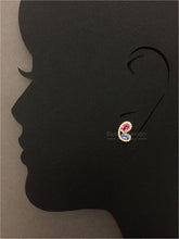 Carica l&#39;immagine nel visualizzatore di Gallery, Butterfly Stud Earrings
