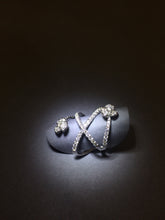Carica l&#39;immagine nel visualizzatore di Gallery, Open-space Flowers Diamond Ring
