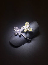 Load image into Gallery viewer, Twin-Butterfly Diamond Ring
