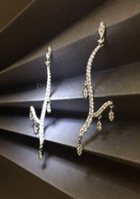Carica l&#39;immagine nel visualizzatore di Gallery, Chandelier Diamond Earrings
