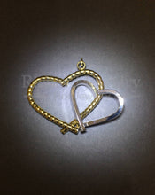 이미지를 갤러리 뷰어에 로드 , Two-Tone Gold Interlocking Hearts Pendant
